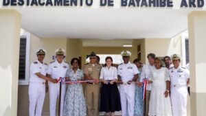 Vicepresidenta Peña entrega complejo de Fuerzas Armadas en La Romana
