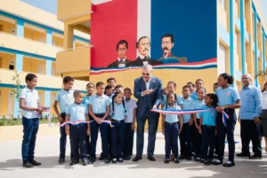 Reforma educativa avanza en Republica Dominicana con mejoras en infraestructura