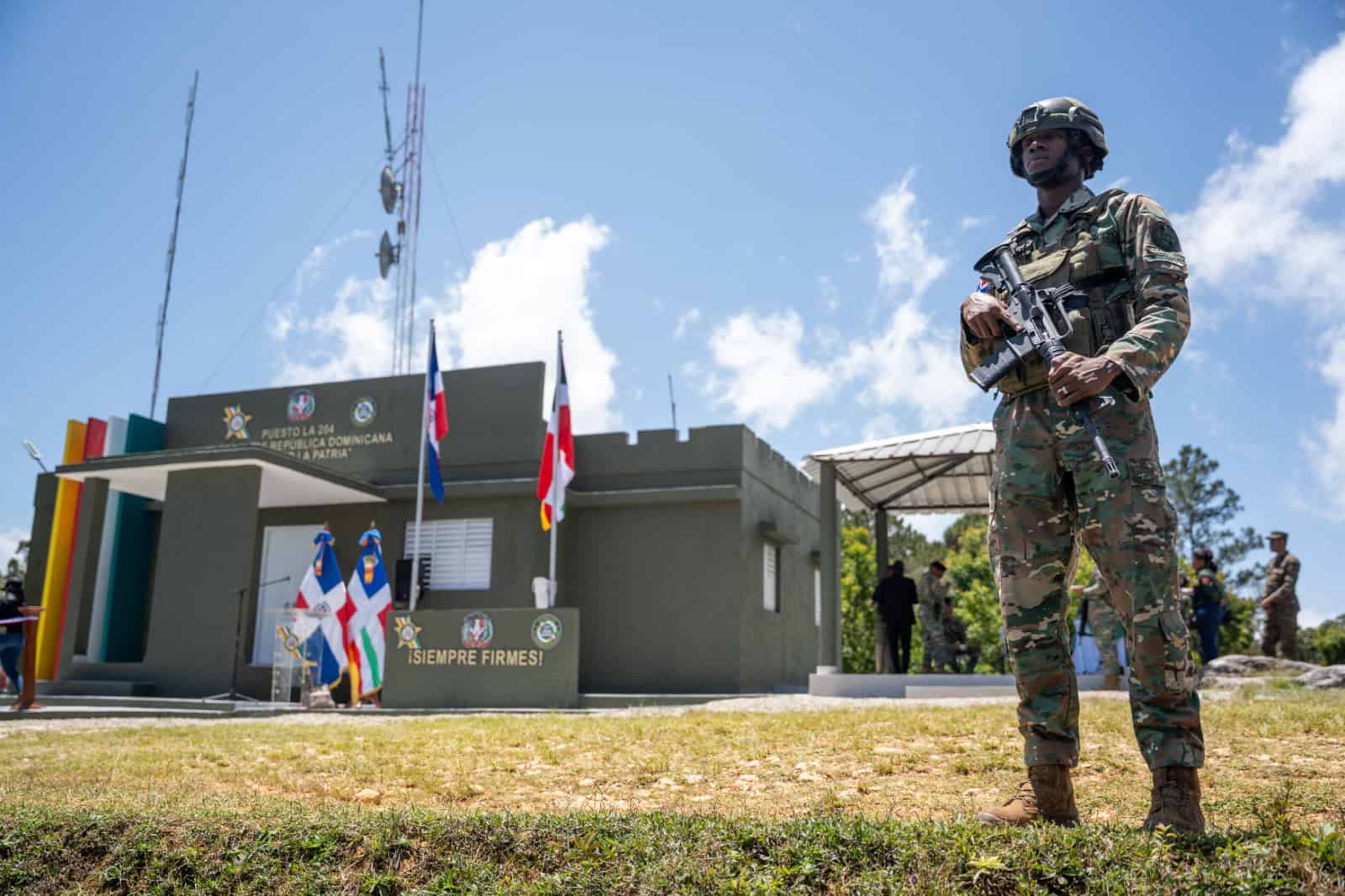 Ejército renueva puesto en Sierra de Neyba