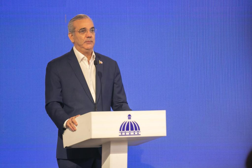 Abinader completa dos años de gestión sin ser candidato para 2028