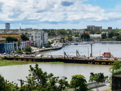 Construcción de puente basculante sobre río Ozama